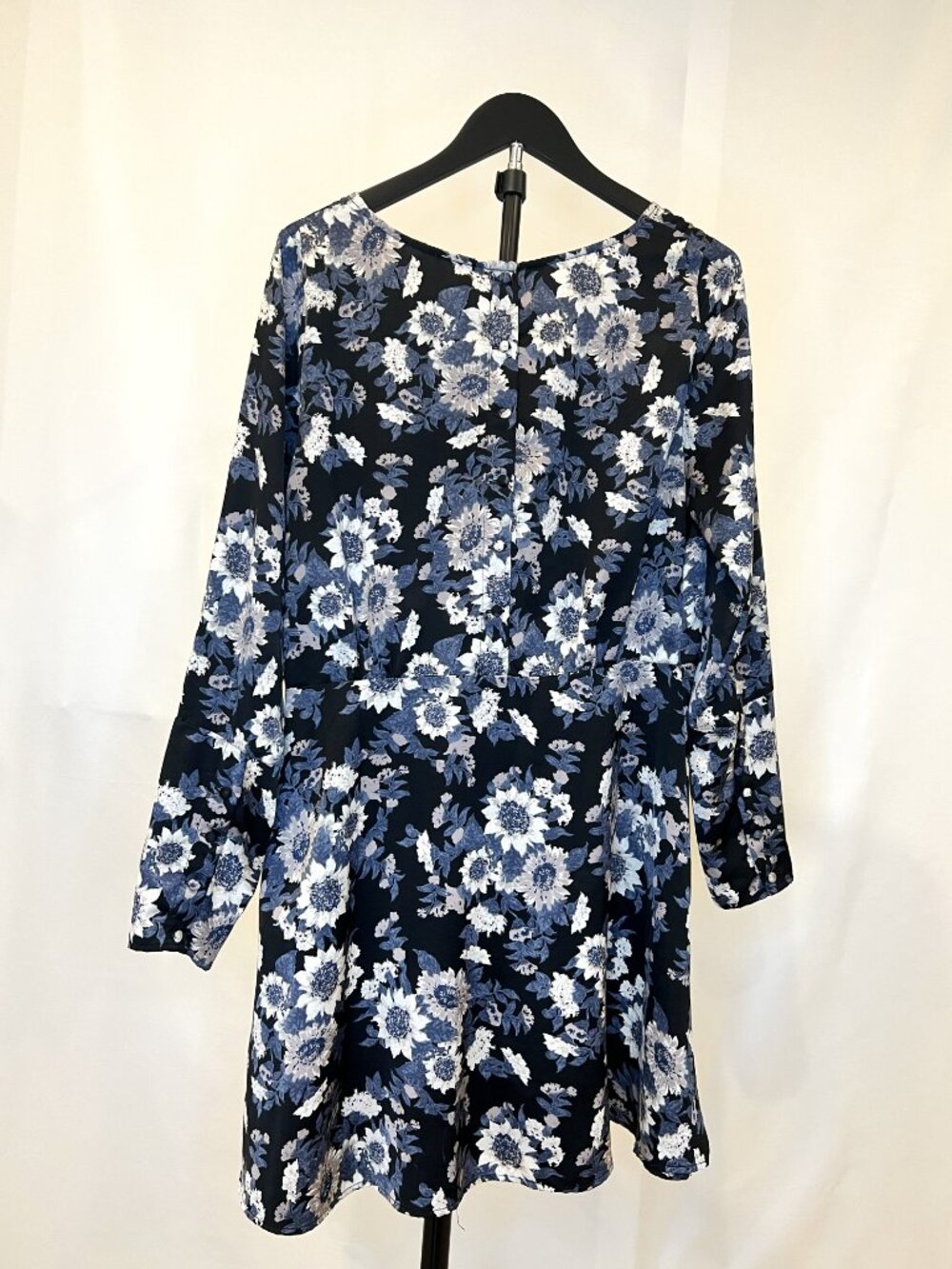 'Free People' Blue & Black Floral Long Sleeve Mini Dress Size 12 - Picture 3 of 8